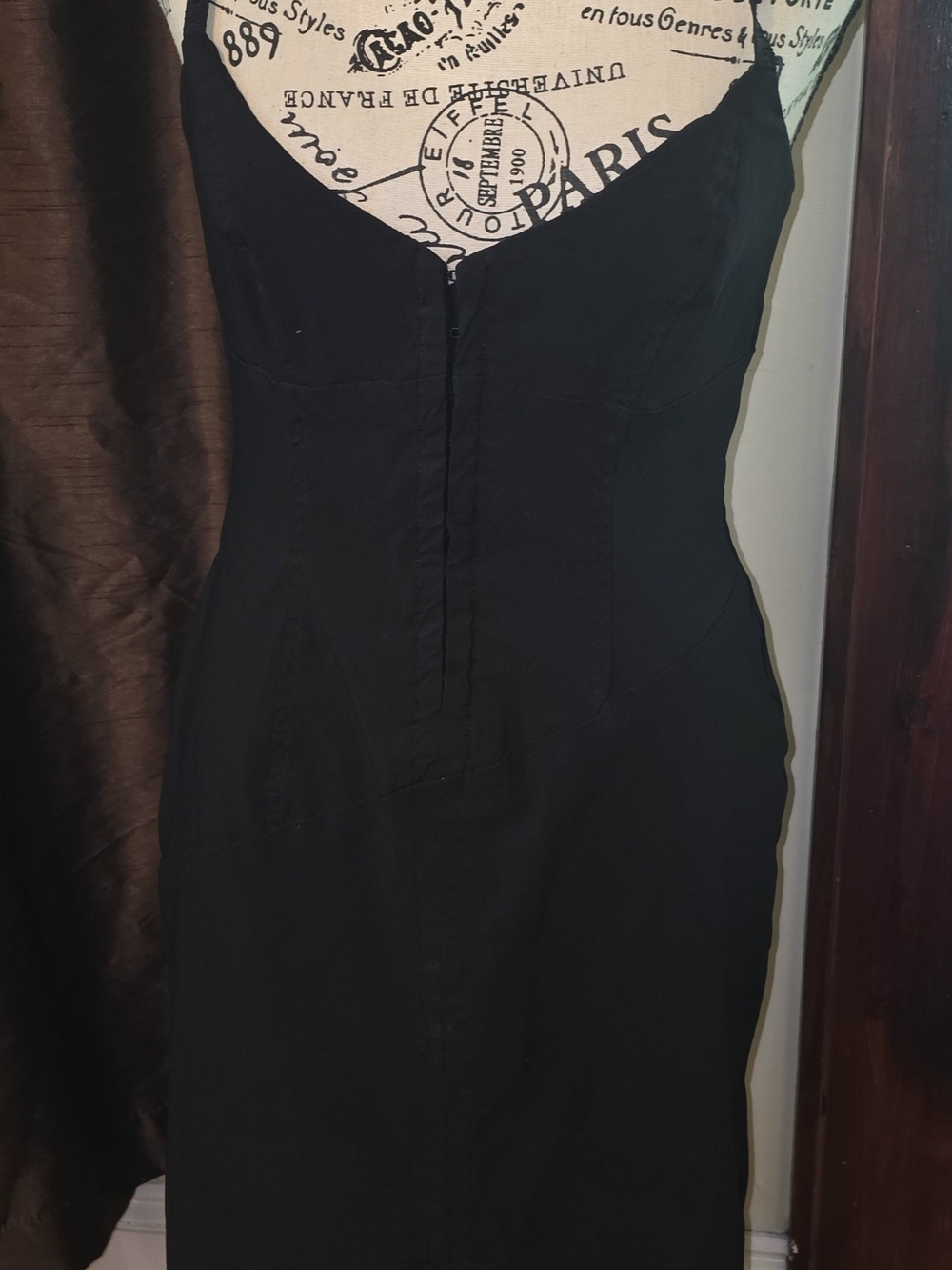 Cue Black Midi Slip Dress with Spaghetti Straps Size 10